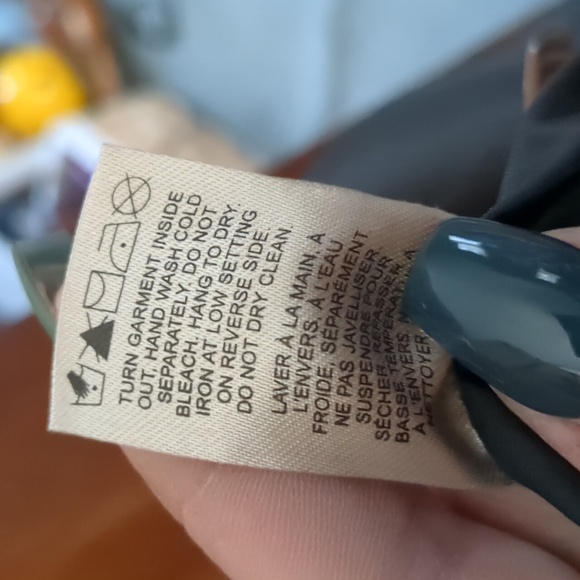 RW & Co* sleeveless round neck metallic snake print mid length dress size 12 - Picture 9 of 11